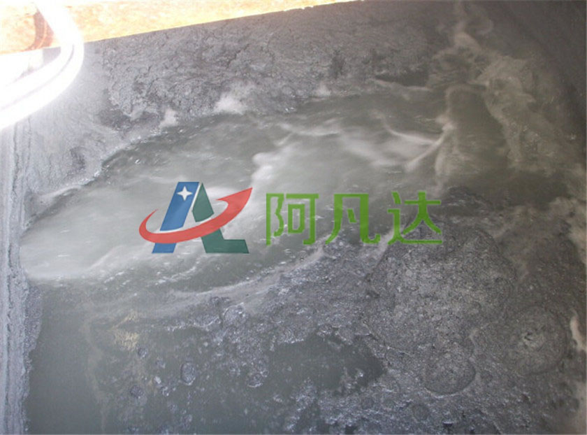 漆霧凝聚劑現場應用