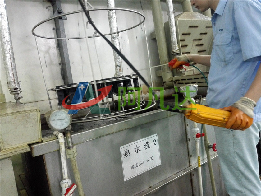 鏡面發(fā)黑現(xiàn)場應(yīng)用