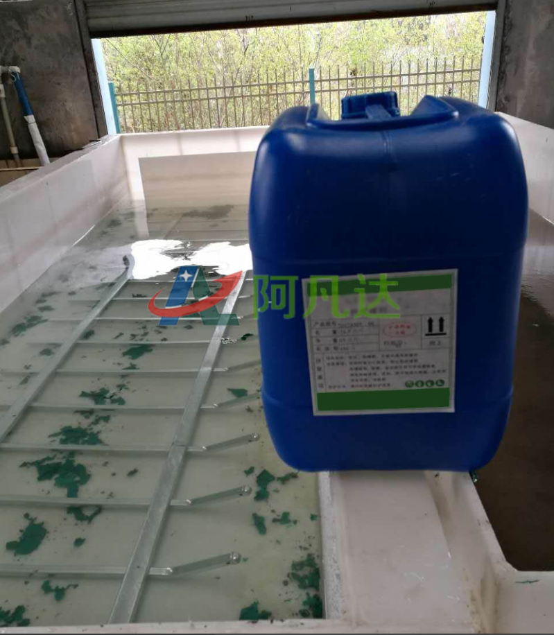 脫漆劑使用現(xiàn)場應(yīng)用